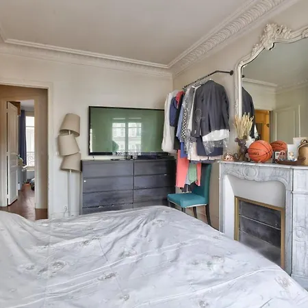 Daire Old For 4 People - 17 Paris